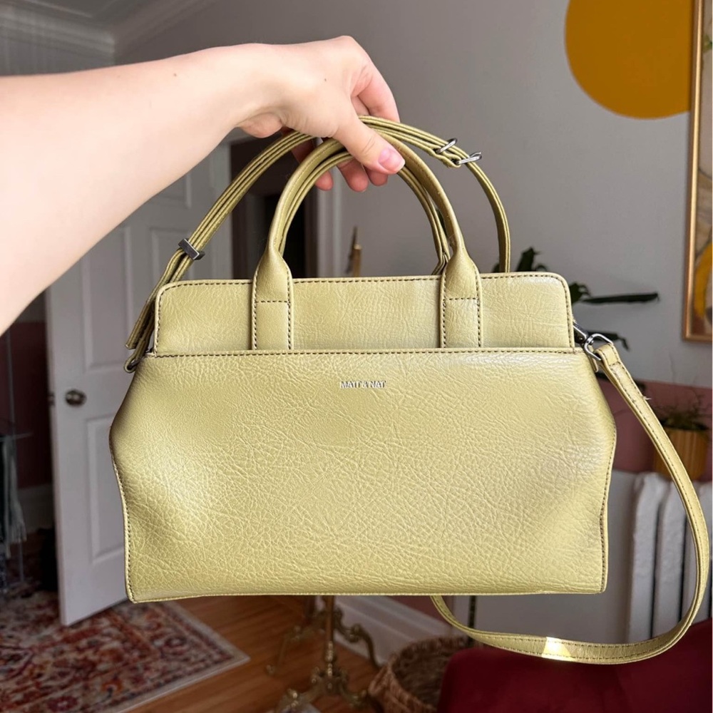 (SOLD ELSEWHERE) MATT & NAT GLORIASM small vegan Satchel Bag